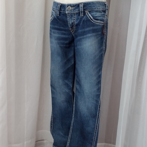 Silver Frances Capri Jeans. Size 30. - Picture 3 of 15